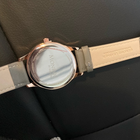 Monroe Watch! Exclusive Maestro Classique Watch - Picture 4 of 7